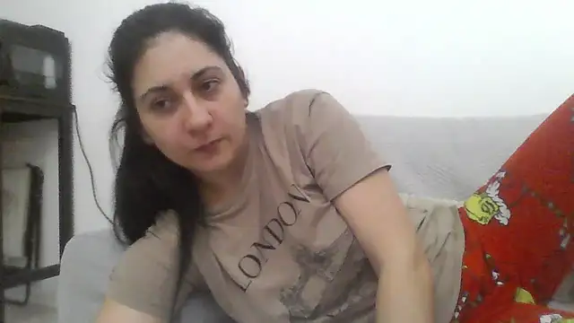 Snapshot of davenmichelle00 chatting on February 14, 9:37 pm davenmichelle00 online show from February 14, 9:37 pm