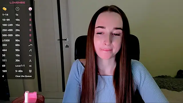 Snapshot of Kimmberr chatting on December 21, 2:46 am Kimmberr online show from December 21, 2:46 am