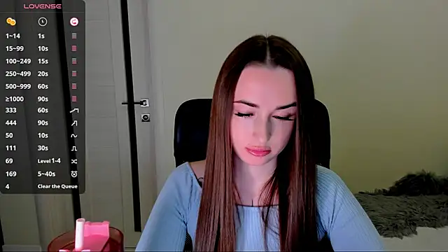 Snapshot of Kimmberr chatting on September 22, 3:12 am Kimmberr online show from September 22, 3:12 am