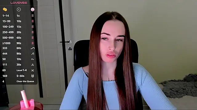 Snapshot of Kimmberr chatting on October 16, 3:15 am Kimmberr online show from October 16, 3:15 am