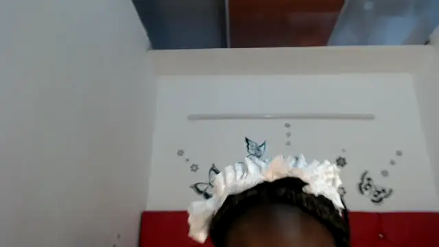 Snapshot of blackhotbody chatting on March 22, 1:52 pm blackhotbody online show from March 22, 1:52 pm