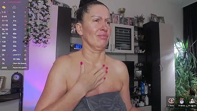 SheilaRyan online show from February 28, 4:56 am