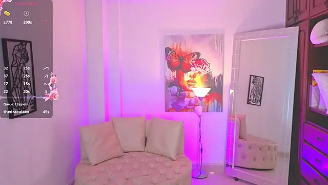 NATAASHA    online show from October 24, 3:49 am