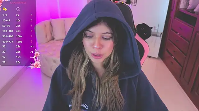 NATAASHA    online show from November 26, 4:01 am