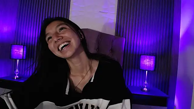 Snapshot of kendall_saenz chatting on January 30, 10:30 pm kendall saenz online show from January 30, 10:30 pm