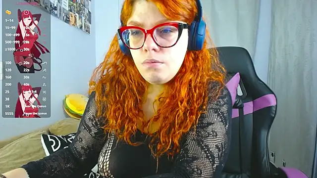 lucie nicolls online show from March 11, 7:58 pm