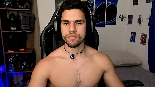 Snapshot of JacobKirito chatting on January 6, 3:32 am JacobKirito online show from January 6, 3:32 am