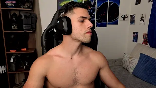 Snapshot of JacobKirito chatting on December 20, 4:48 am JacobKirito online show from December 20, 4:48 am