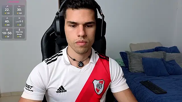 Snapshot of JacobKirito chatting on February 28, 6:24 am JacobKirito online show from February 28, 6:24 am