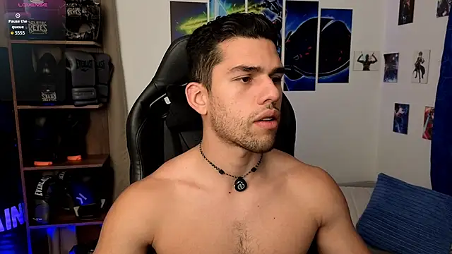 Snapshot of JacobKirito chatting on December 15, 1:22 am JacobKirito online show from December 15, 1:22 am