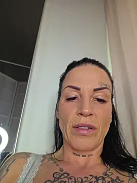 EmilyDiazofficial online show from June 30, 11:10 am