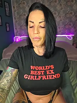 EmilyDiazofficial online show from April 19, 1:23 pm