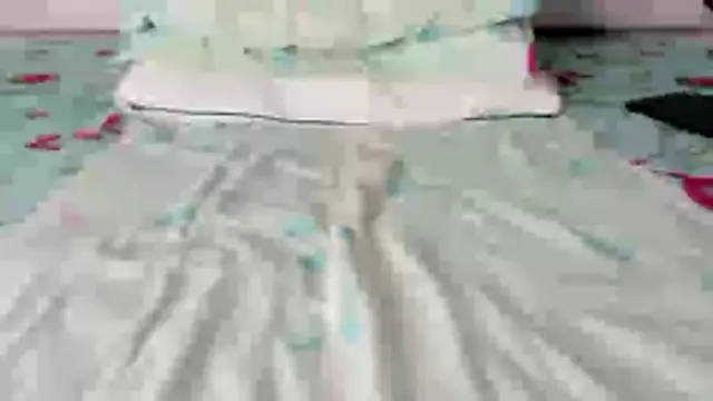 Snapshot of maybelline69 chatting on November 9, 8:02 pm maybelline69 online show from November 9, 8:02 pm