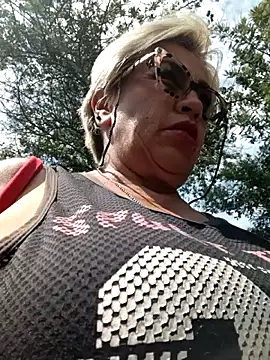 DirtyBIianca online show from December 19, 5:04 pm