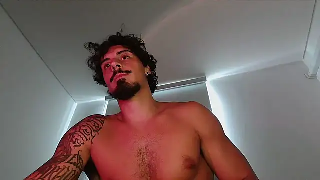 milkoffe online show from March 26, 8:18 pm