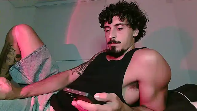 milkoffe online show from March 17, 2:14 am