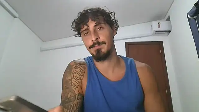 milkoffe online show from February 5, 9:54 pm