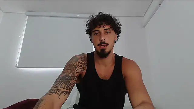 milkoffe online show from February 26, 1:55 pm