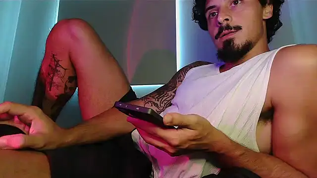 milkoffe online show from March 17, 5:05 pm