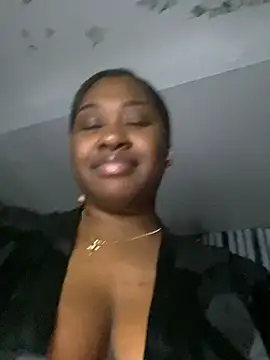 Snapshot of juicesowet chatting on March 16, 10:53 pm juicesowet online show from March 16, 10:53 pm