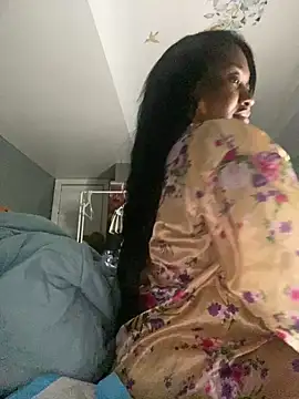 Snapshot of juicesowet chatting on March 22, 7:57 am juicesowet online show from March 22, 7:57 am