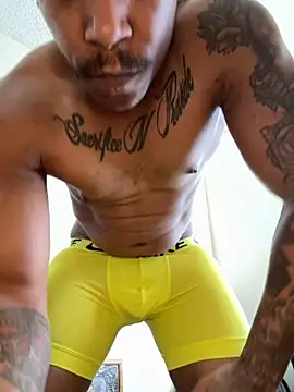 Snapshot of MidnightFlexxx chatting on September 23, 7:21 pm MidnightFlexxx online show from September 23, 7:21 pm