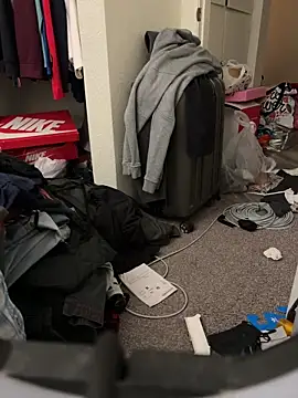 Snapshot of MidnightFlexxx chatting on March 16, 9:35 am MidnightFlexxx online show from March 16, 9:35 am