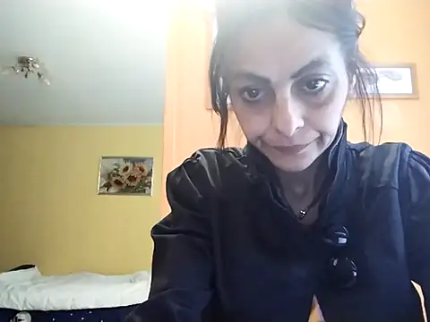 Snapshot of ChantalXOrchid chatting on June 14, 7:42 am ChantalXOrchid online show from June 14, 7:42 am