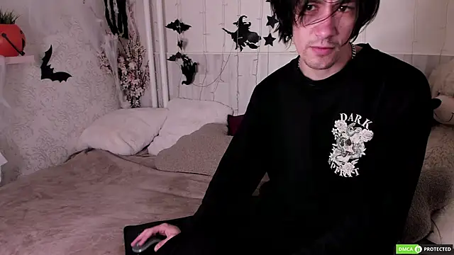 CalvinOwens online show from October 27, 4:24 am