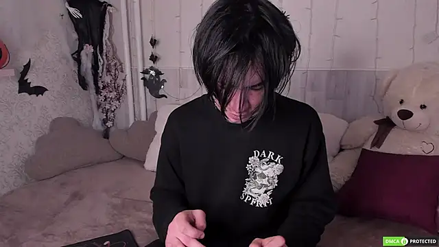 CalvinOwens online show from October 24, 3:16 am