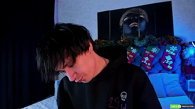 CalvinOwens online show from December 14, 6:13 pm