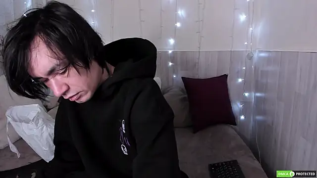 CalvinOwens online show from November 11, 3:12 am