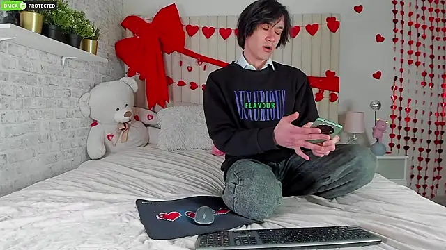 CalvinOwens online show from February 12, 6:29 pm