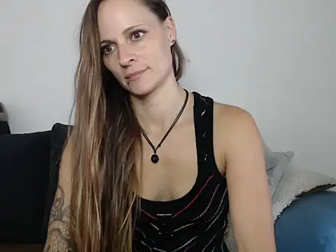 naikah714 online show from October 27, 12:17 pm