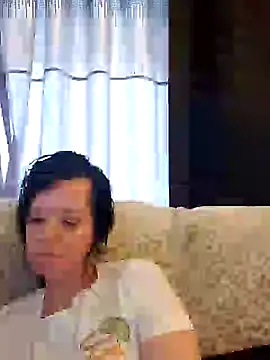 Snapshot of SidneyRaee chatting on January 31, 9:05 pm SidneyRaee online show from January 31, 9:05 pm
