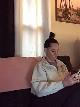 SidneyRaee online show from February 20, 5:26 pm