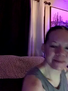 Snapshot of SidneyRaee chatting on September 22, 11:16 am SidneyRaee online show from September 22, 11:16 am