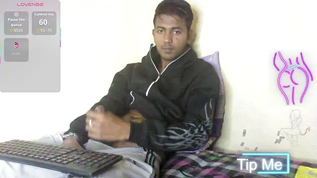 just fucks online show from December 22, 6:52 pm