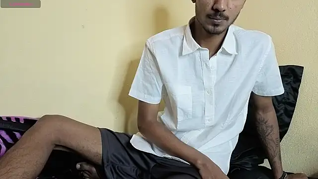 just fucks online show from February 5, 6:37 pm