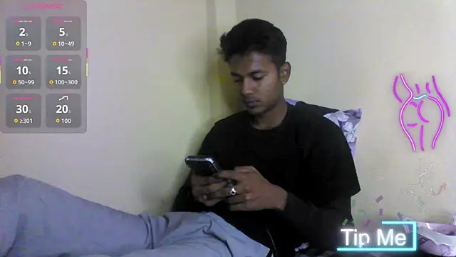 just fucks online show from December 19, 8:00 pm