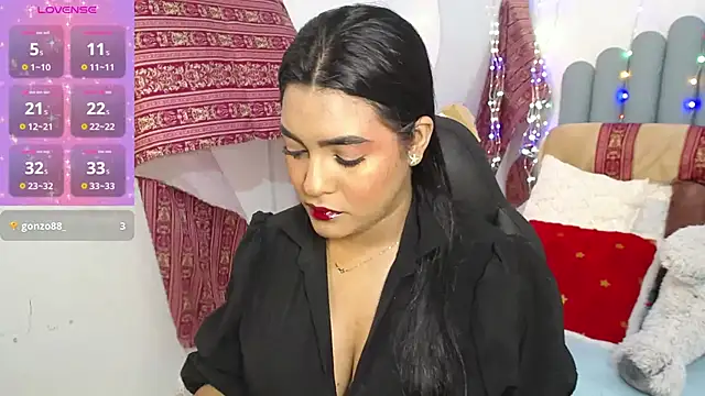 lakshmiraniii online show from February 21, 11:45 am