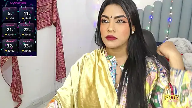 lakshmiraniii online show from March 20, 12:06 pm