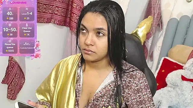 lakshmiraniii online show from December 20, 9:23 am