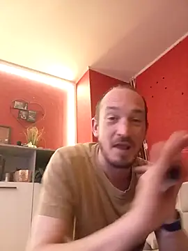 Snapshot of Denislamalice34 chatting on February 13, 7:58 pm Denislamalice34 online show from February 13, 7:58 pm