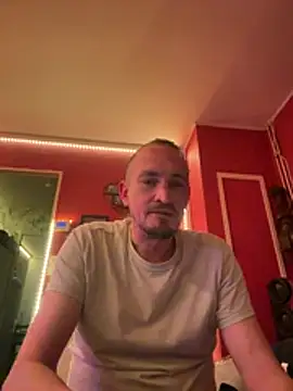 Denislamalice34 online show from March 5, 9:00 pm