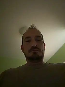 Snapshot of Denislamalice34 chatting on February 5, 8:15 pm Denislamalice34 online show from February 5, 8:15 pm