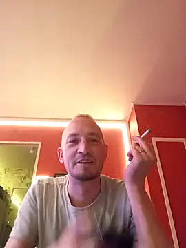 Snapshot of Denislamalice34 chatting on February 26, 8:09 pm Denislamalice34 online show from February 26, 8:09 pm