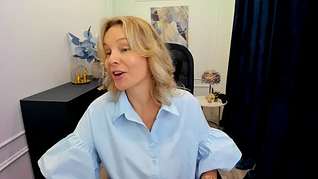 Sinty Devis online show from September 13, 11:43 am