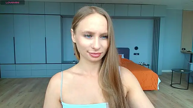 Mad1en online show from June 16, 11:32 am