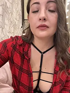 Snapshot of AnnaBri chatting on November 19, 1:49 am AnnaBri online show from November 19, 1:49 am